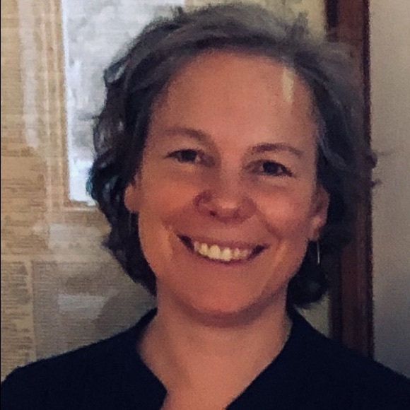 Meet your Posher, Beth - Picture 1 of 1